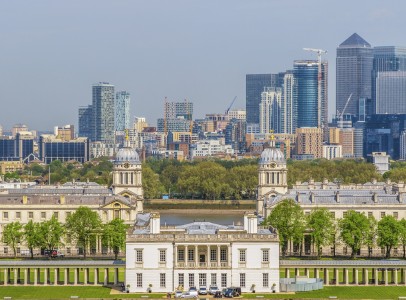Royal Wharf image